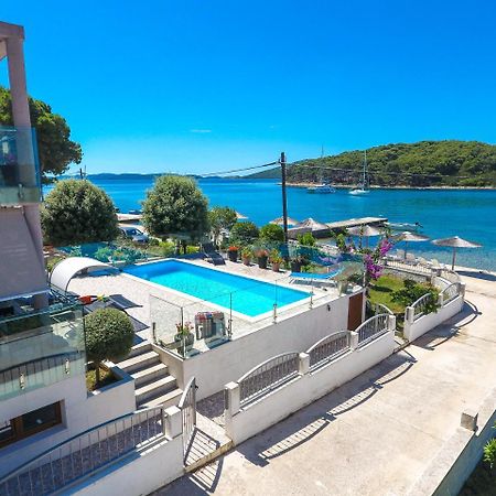 Vila Orada Molat Exterior photo